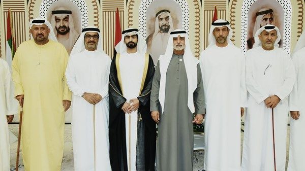 نهيان بن مبارك يحضر أفراح الظاهري وابن دلموك في العين
