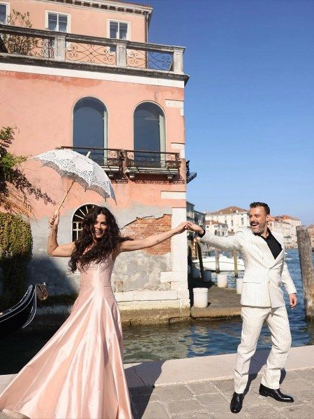 لقاء المبدعَين أوزغي أوزبيرنجي وصالح بادمجي في”المشبوه”: مسلسل تركيّ جديد يعرض قريبًا