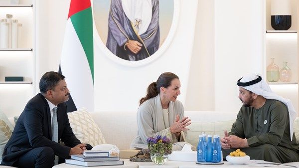حمدان بن زايد يستقبل مريم المهيري ويطّلع على جهود شركة «براري» في دعم الاستدامة البيئية وتقنيات إدارة الغابات