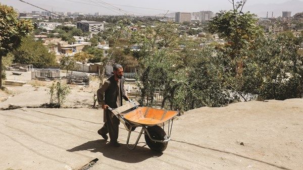 «الغذاء العالمي»: تراجع التمويل يهدد 14 مليوناً بالجوع