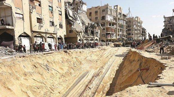 تواصل عمليات البحث عن رفات محتجزين في غزة