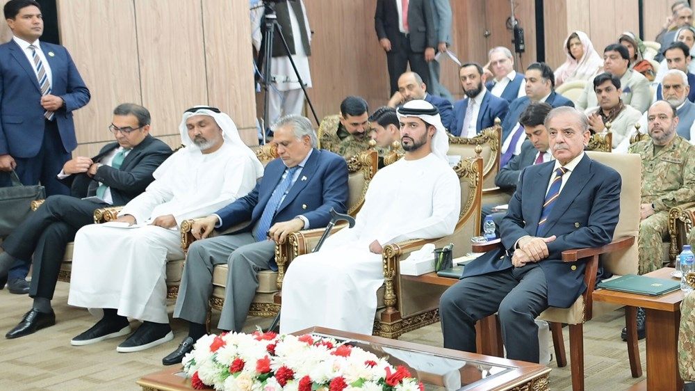 بحضور زايد بن حمدان بن زايد ورئيس الوزراء الباكستاني.. الشركة العالمية القابضة تعلن الاستحواذ على 82.64% من حصص أسهم بنك "فيرست وومن بنك ليمتد"