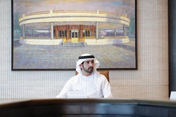 حمدان بن محمد يعتمد إطلاق «منصّة تعزيز بنية الذكاء الاصطناعي» ويطلق «برنامج يونيكورن 30»