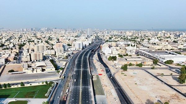 افتتاح جزئي لمشروع جسر الحميدية على شارع «الشيخ زايد» في عجمان