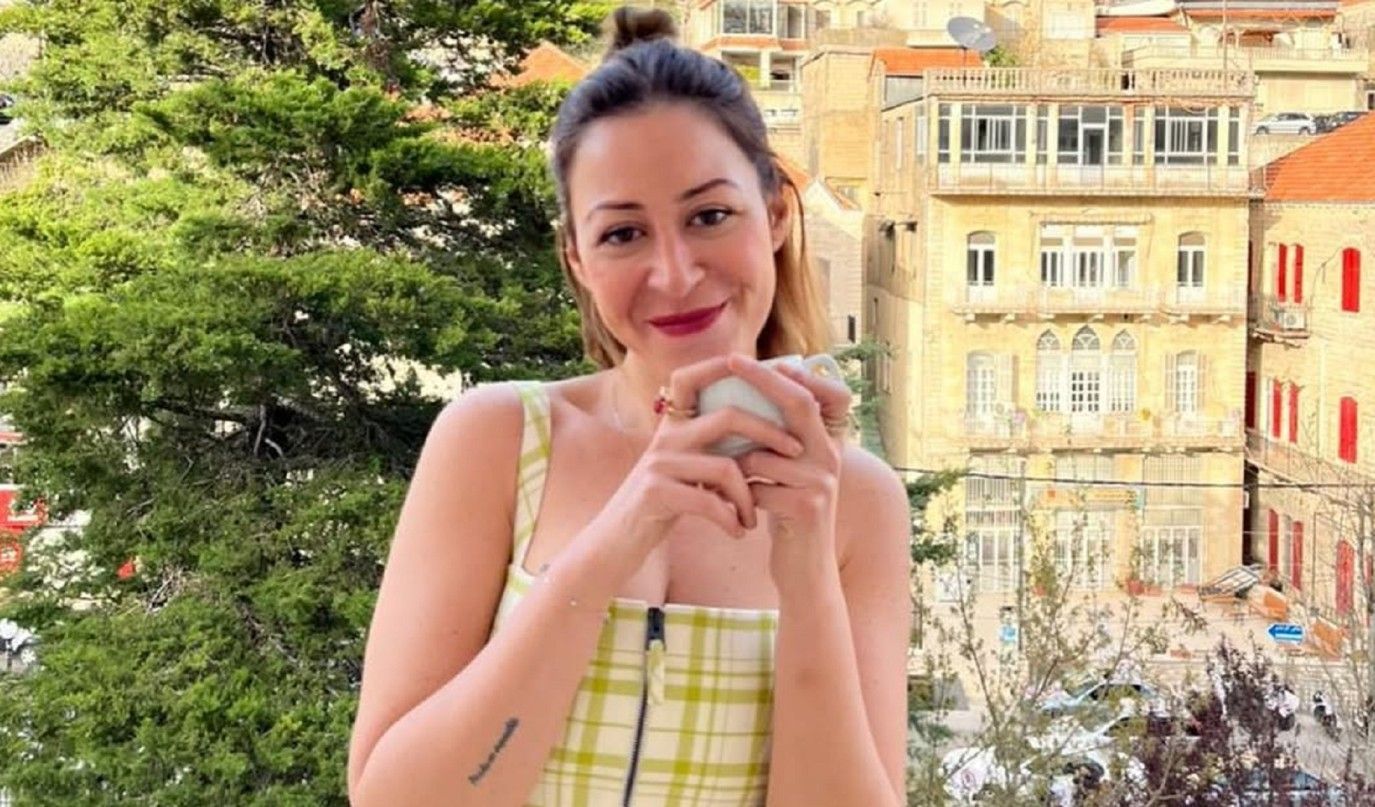 علاقة إنسانية تجمعهما منذ 23 عامًا.. ماذا قالت منة شلبي عن يسرا؟