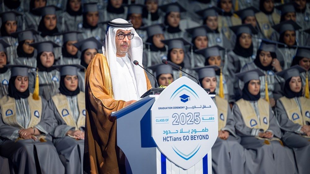محمد الشرقي يشهد حفل تخريج 535 من كليات التقنية العليا في الفجيرة