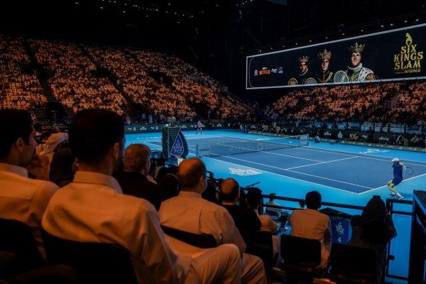 بحضور تركي آل الشيخ… سينر يحافظ على لقبه ويتوَّج بطلاً لبطولة “2025 Six Kings Slam” في موسم الرياض