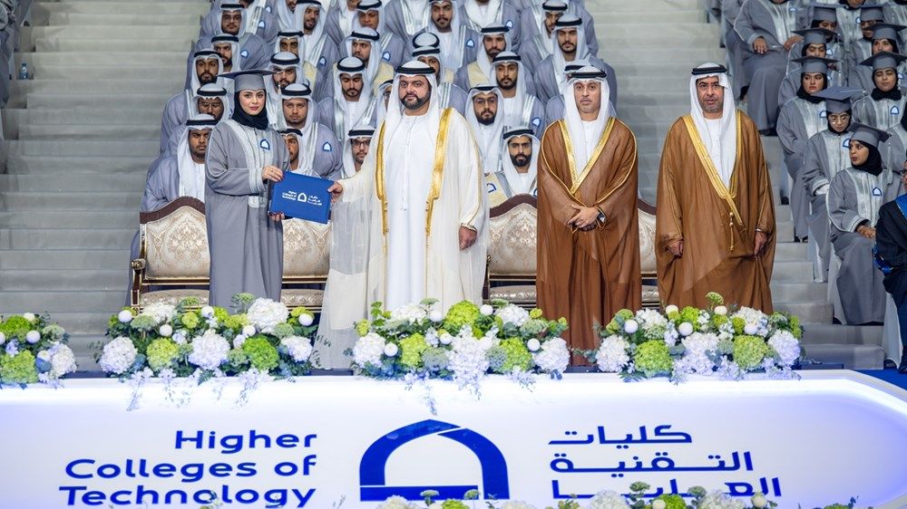 محمد الشرقي يشهد حفل تخريج 535 من كليات التقنية العليا في الفجيرة