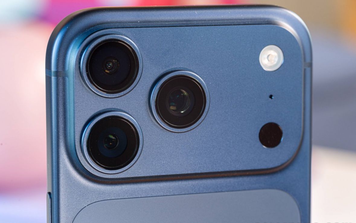 تكنولوجيا: تأكيد جديد: سلسلة iPhone 18 Pro ستأتي بكاميرات رئيسية بفتحة عدسة متغيرة