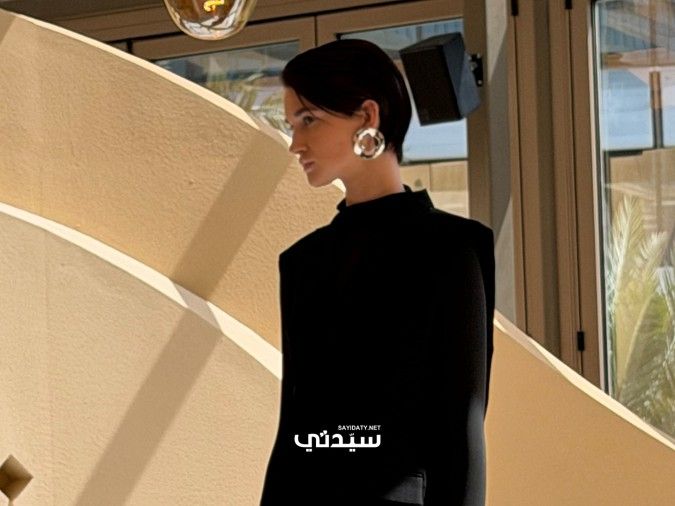 تسريحات شعر من عروض أسبوع الأزياء في الرياض.. صيحات تعكس هوية المرأة العصرية