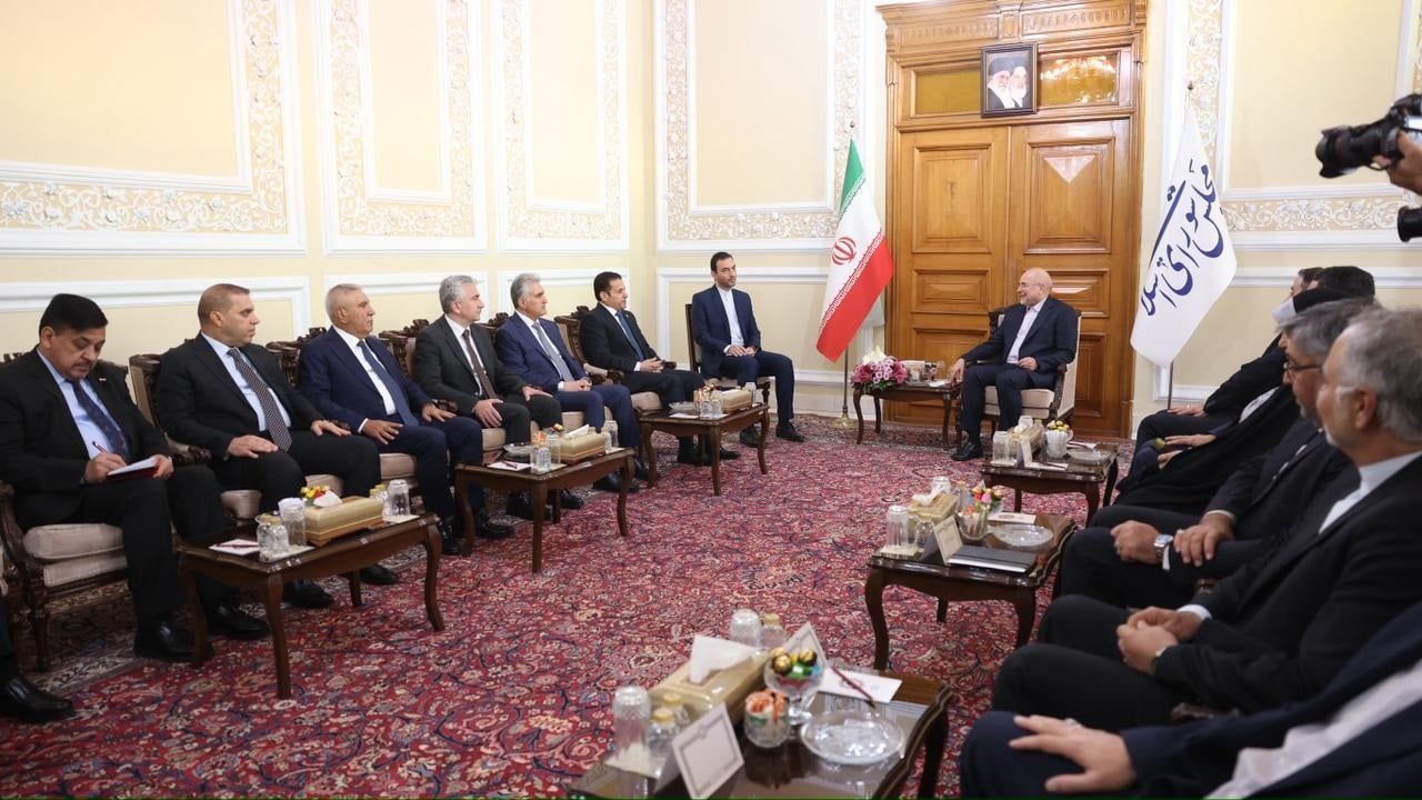 وفد الأعرجي يلتقي مستشار الأمن القومي الإيراني ويؤكدان على بنود الاتفاق الأمني المشترك