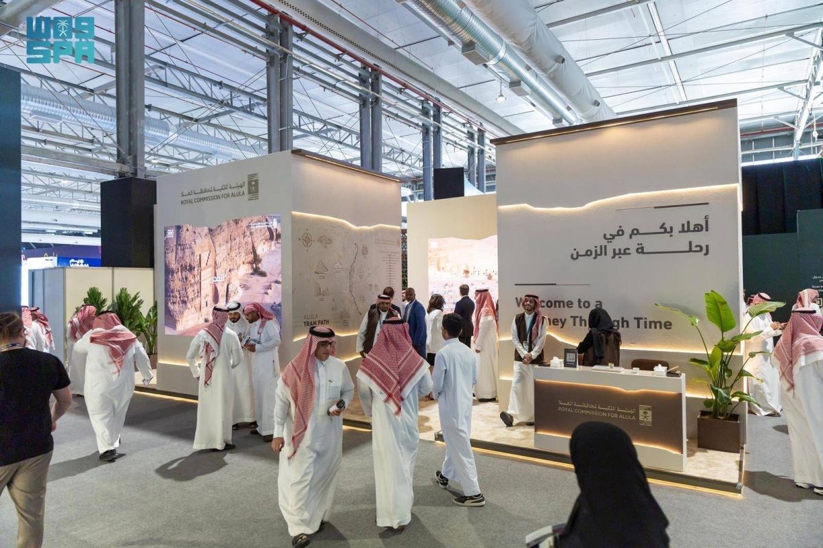 هيئة العلا تستعرض حلول التنقل المستدام وتطوير القدرات البشرية