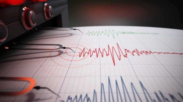 زلزال بقوة 5.6 درجة يضرب قبالة ساحل الإكوادور