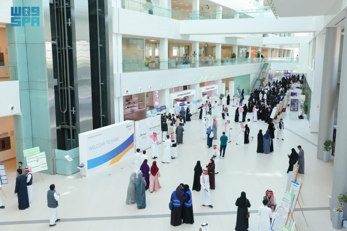 المسجلون في «إبداع 2026 » يعرضون مشاريعهم العلمية في 16 منطقة تعليمية
