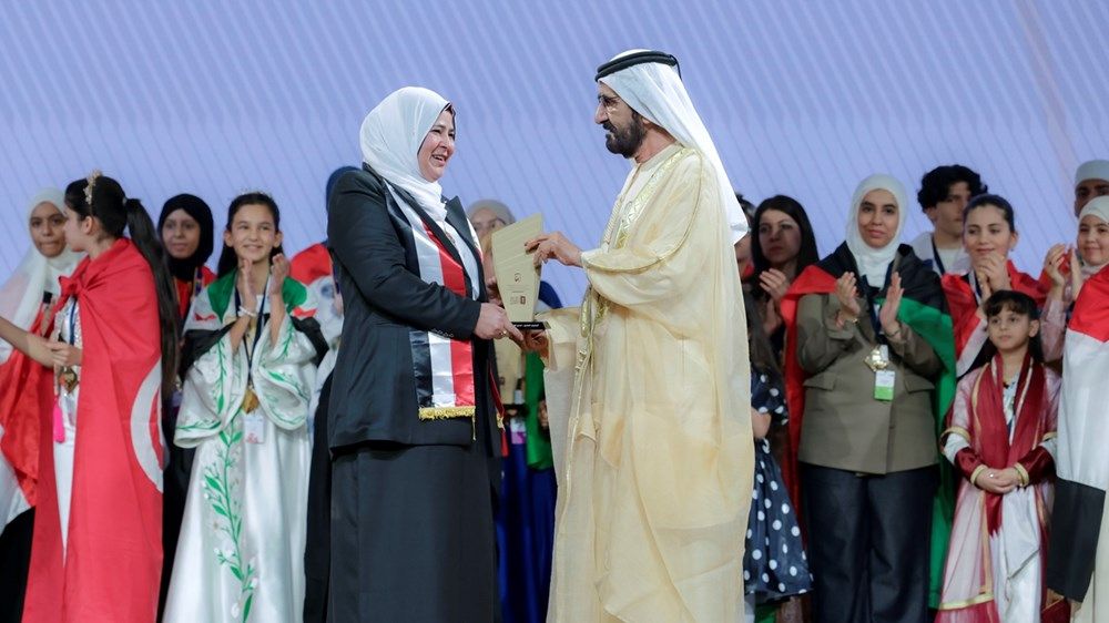 محمد بن راشد يتوّج التوأم بيسان وبيلسان كوكة من تونس بطلتين لتحدي القراءة العربي 2025