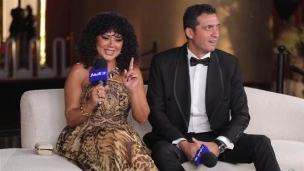 فرق السن بينا سنتين فقط.. رانيا يوسف تتحدث عن كواليس تعارفها على زوجها