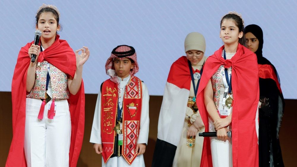 محمد بن راشد يتوّج التوأم بيسان وبيلسان كوكة من تونس بطلتين لتحدي القراءة العربي 2025