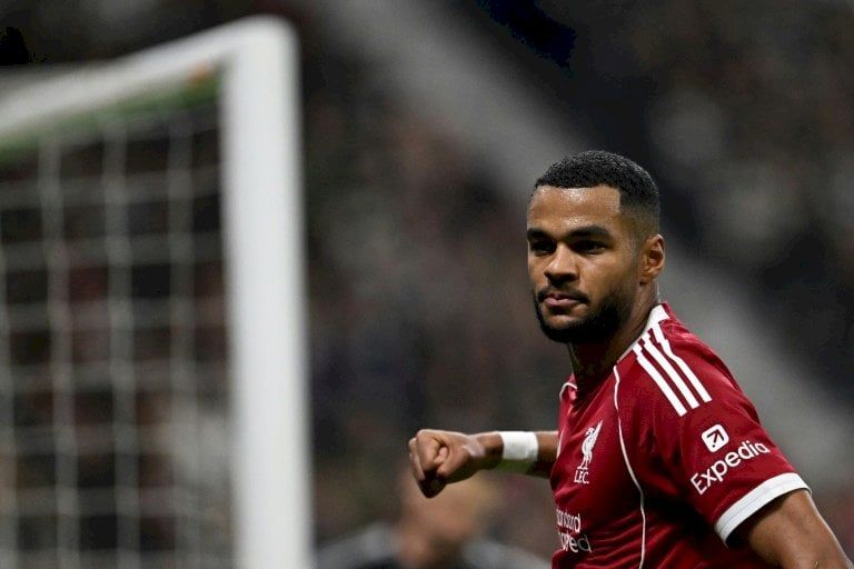 دوري أبطال أوروبا: ليفربول يوقف سلسلة من 4 هزائم بفوز عريض على أينتراخت فرانكفورت