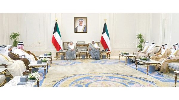 ولي عهد الكويت يستقبل رؤساء المحاكم العليا بدول «التعاون»