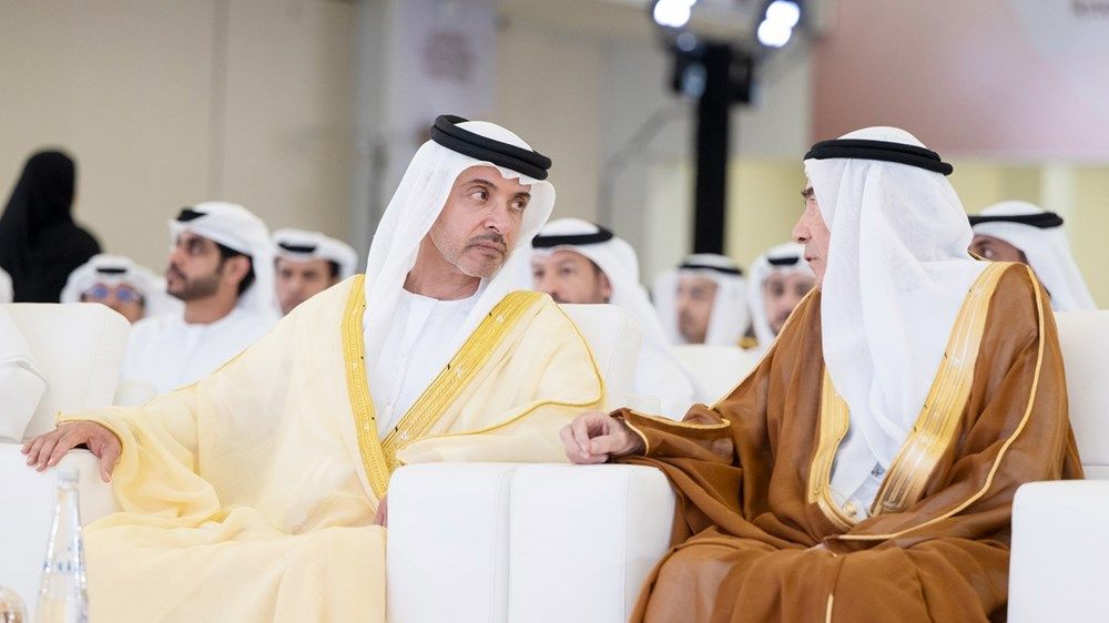 تحت رعاية رئيس الدولة.. هزاع بن زايد يشهد حفل تخريج الدفعة الـ45 من طلبة جامعة الإمارات