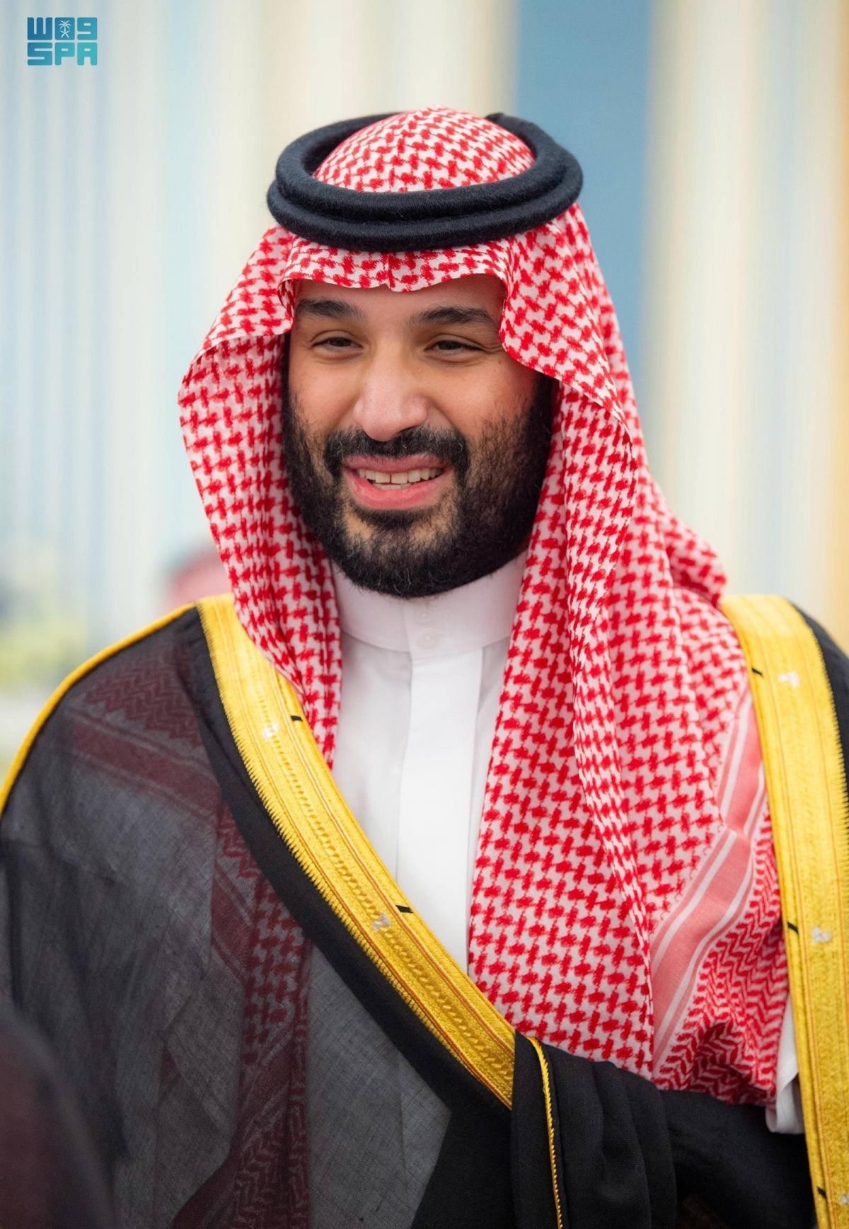 ولي العهد يستقبل الأمراء والعلماء والوزراء وجمعا من المواطنين الذين قدموا للسلام عليه