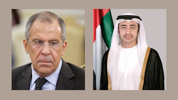 عبدالله بن زايد ووزير خارجية روسيا يبحثان علاقات التعاون والشراكة بين البلدين