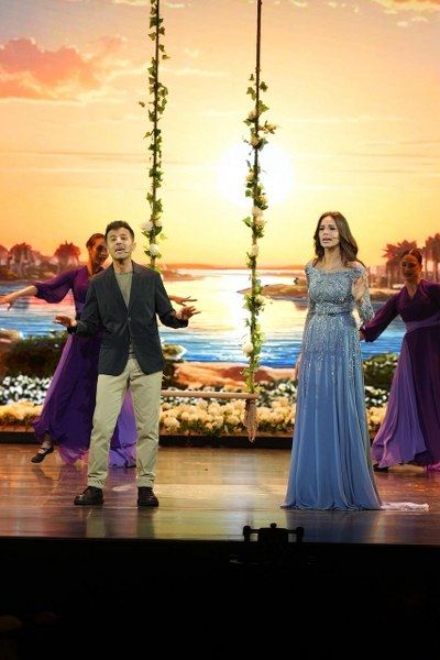 بالصور- بحضور السيسي… حفل “وطن السلام” يجمع النجوم في افتتاح أوبرا العاصمة الإدارية