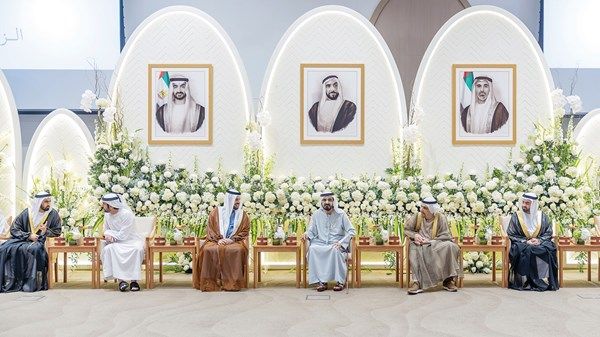 محمد بن راشد وحمدان بن محمد وسيف بن زايد يحضرون أفراح البناي والزرعوني والخوري