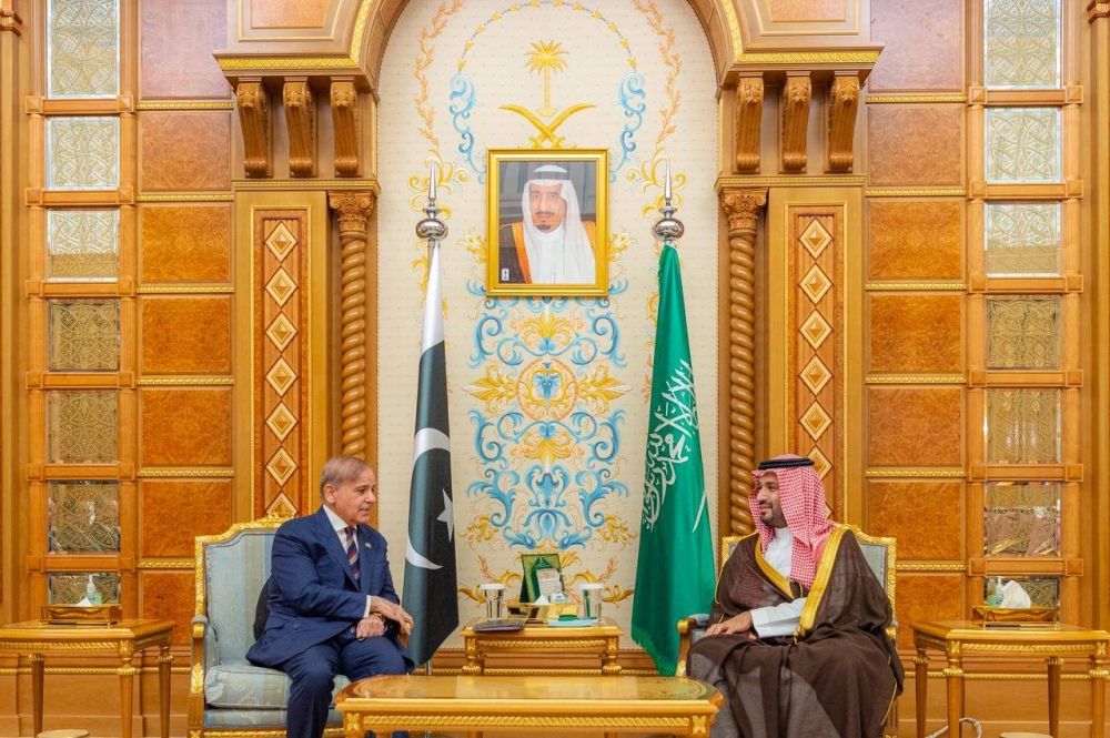ولي العهد يلتقي القادة المشاركين في مؤتمر مبادرة مستقبل الاستثمار