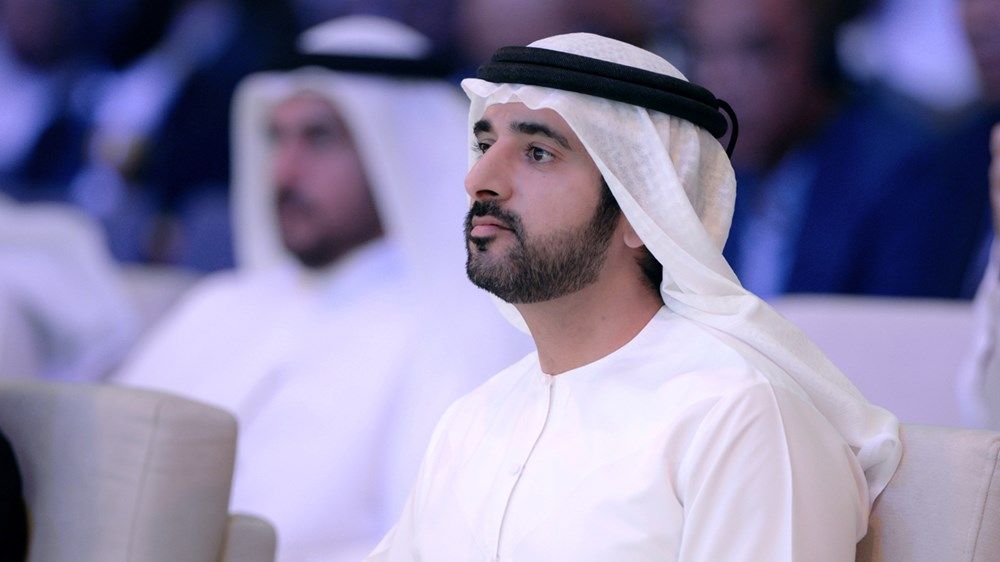 حمدان بن محمد يشهد افتتاح القمة العالمية للمدن في مدينة إكسبو دبي