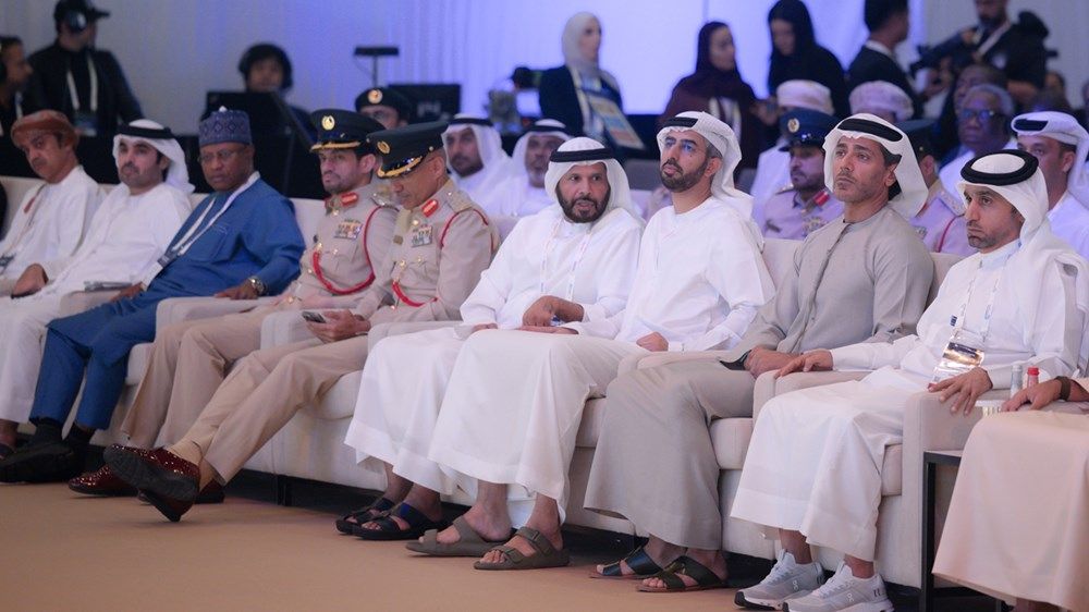 حمدان بن محمد يشهد افتتاح القمة العالمية للمدن في مدينة إكسبو دبي