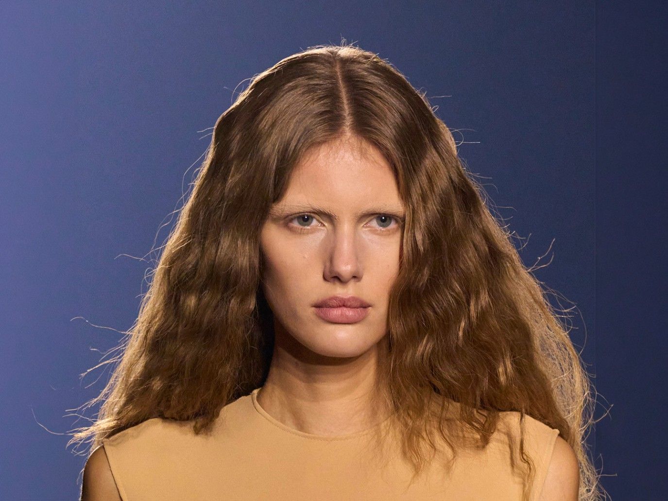 تجربتي مع حليب جوز الهند للشعر... خطوات بسيطة ونتائج مذهلة