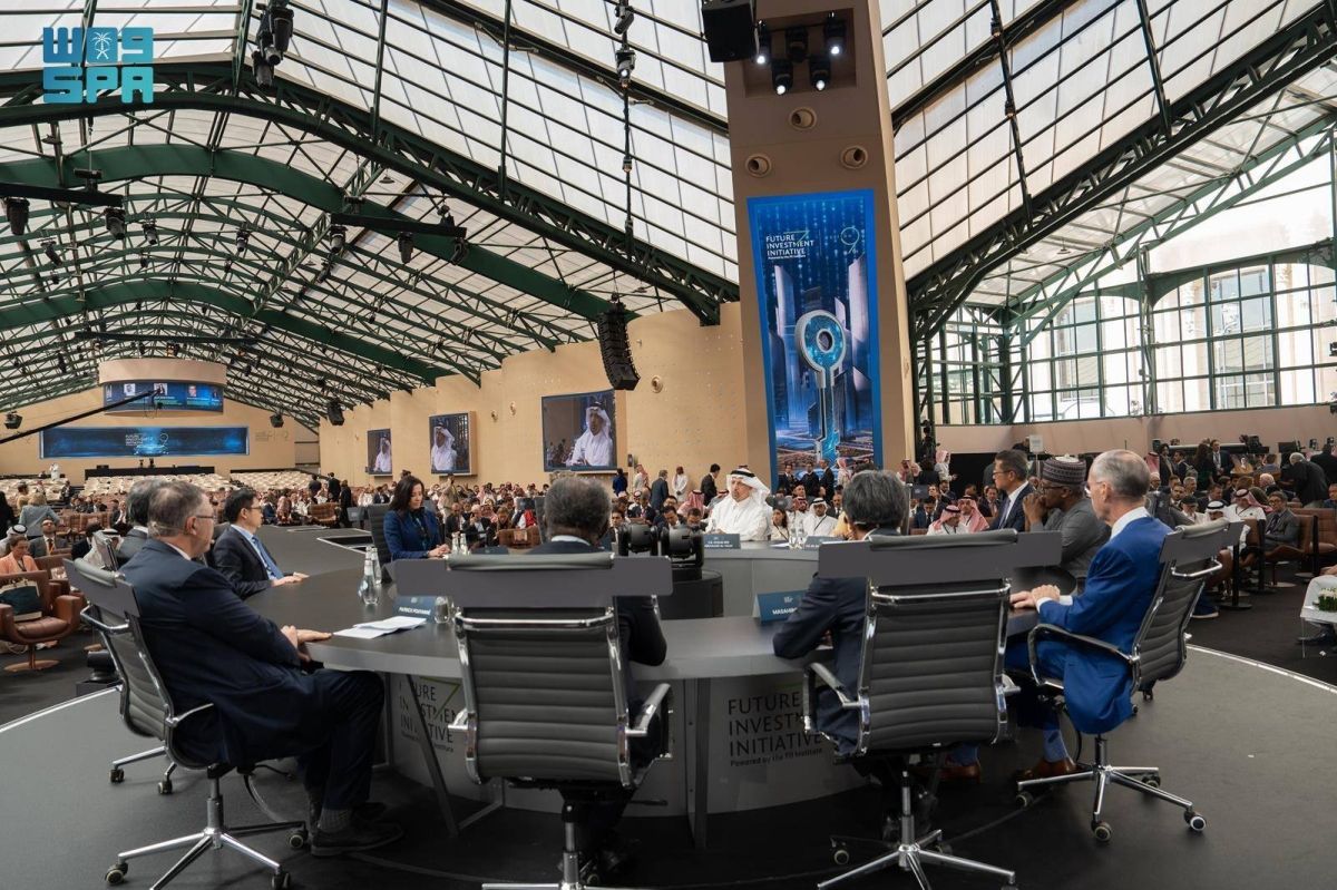 الفالح يستعرض ما حققته المملكة من تقدم في مؤتمر مستقبل الاستثمار