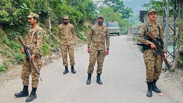 قتلى باشتباكات قرب الحدود بين باكستان وأفغانستان