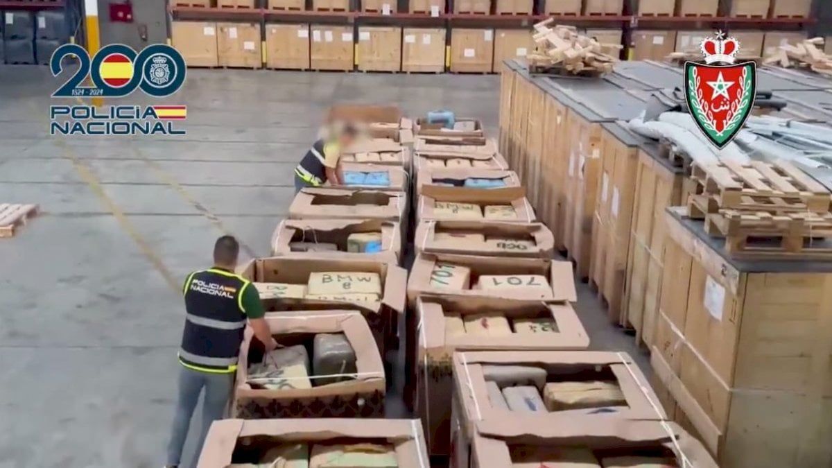 تعاون أمني مغربي إسباني يسفر عن تفكيك منظمتين دوليتين لتجارة المخدرات