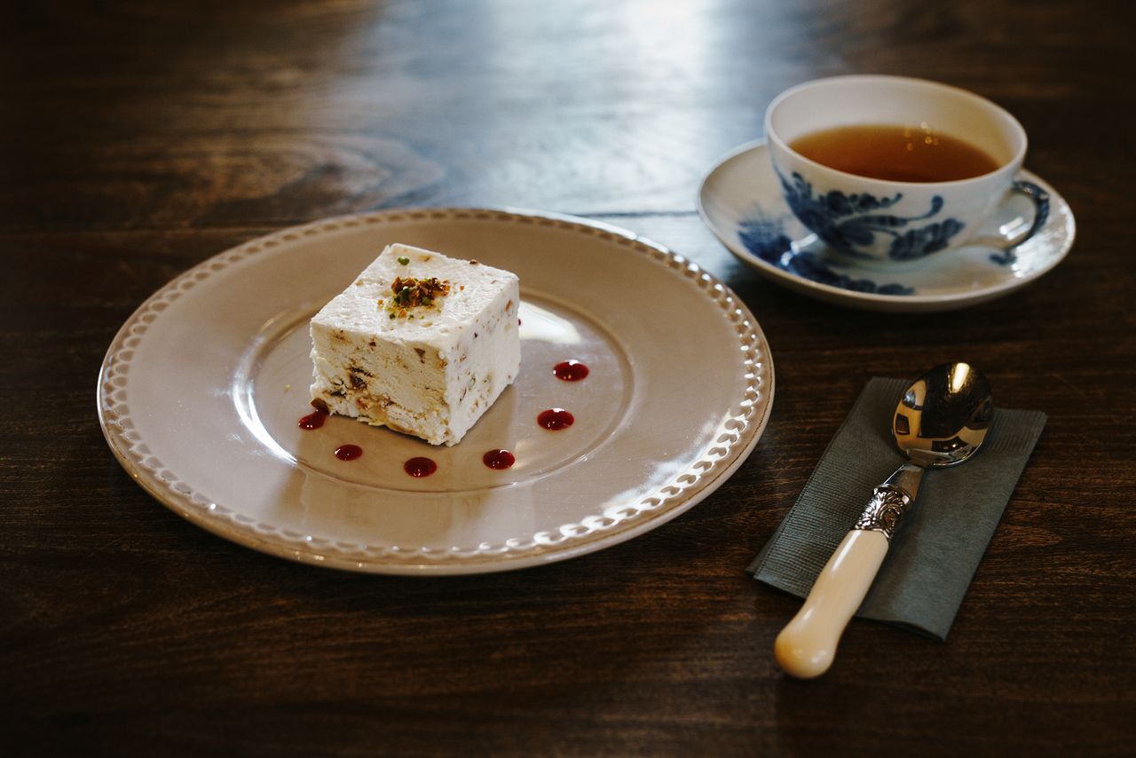 اليابان | مقهى تايزاندو… حيث تمتزج البساطة اليابانية بسحر المخابز الفرنسية