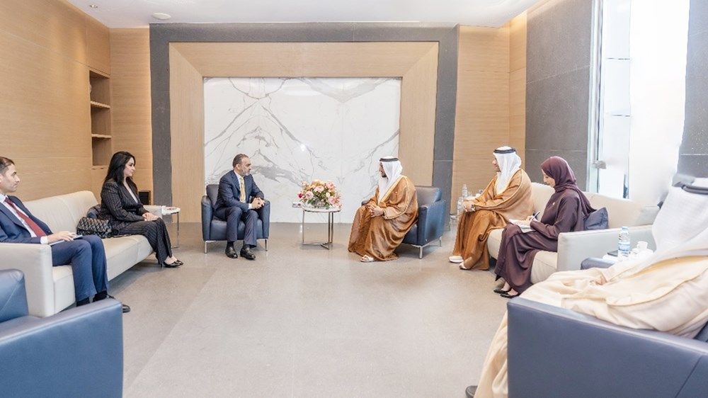 عبدالله آل حامد يلتقي رئيس هيئة الإعلام والاتصالات العراقي خلال الملتقى الإعلامي العربي في بيروت