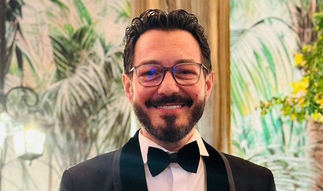 “لعبة وقلبت بجدّ” ماذا يحصل مع أحمد زاهر؟