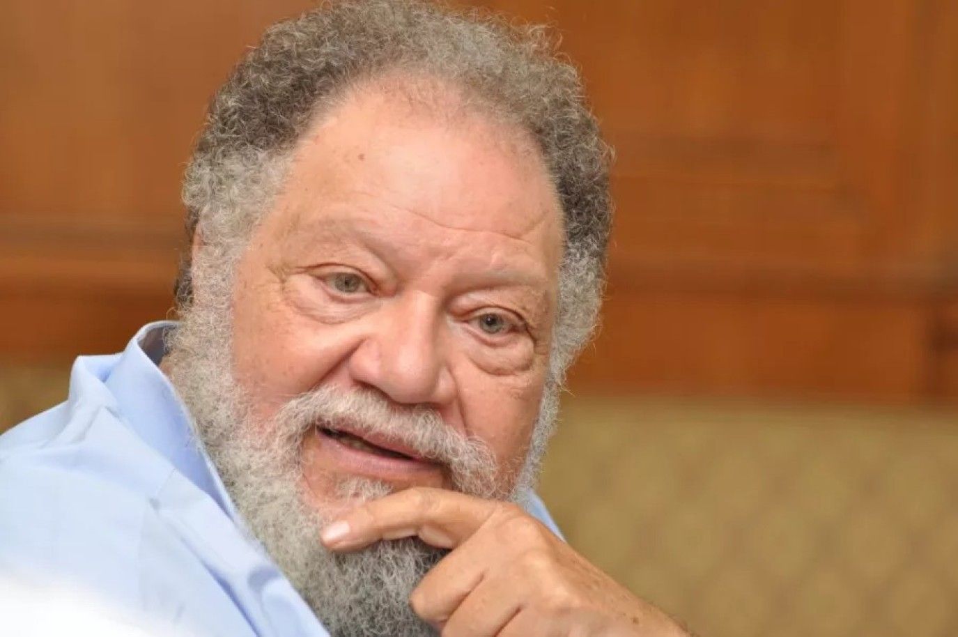 مهرجان الطفل العربي يكرم يحيى الفخراني على خشبة المسرح القومي