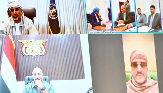 مجلس القيادة الرئاسي يواصل مناقشة المستجدات الاقتصادية ويقر إجراءات لتعزيز مسار الإصلاحات