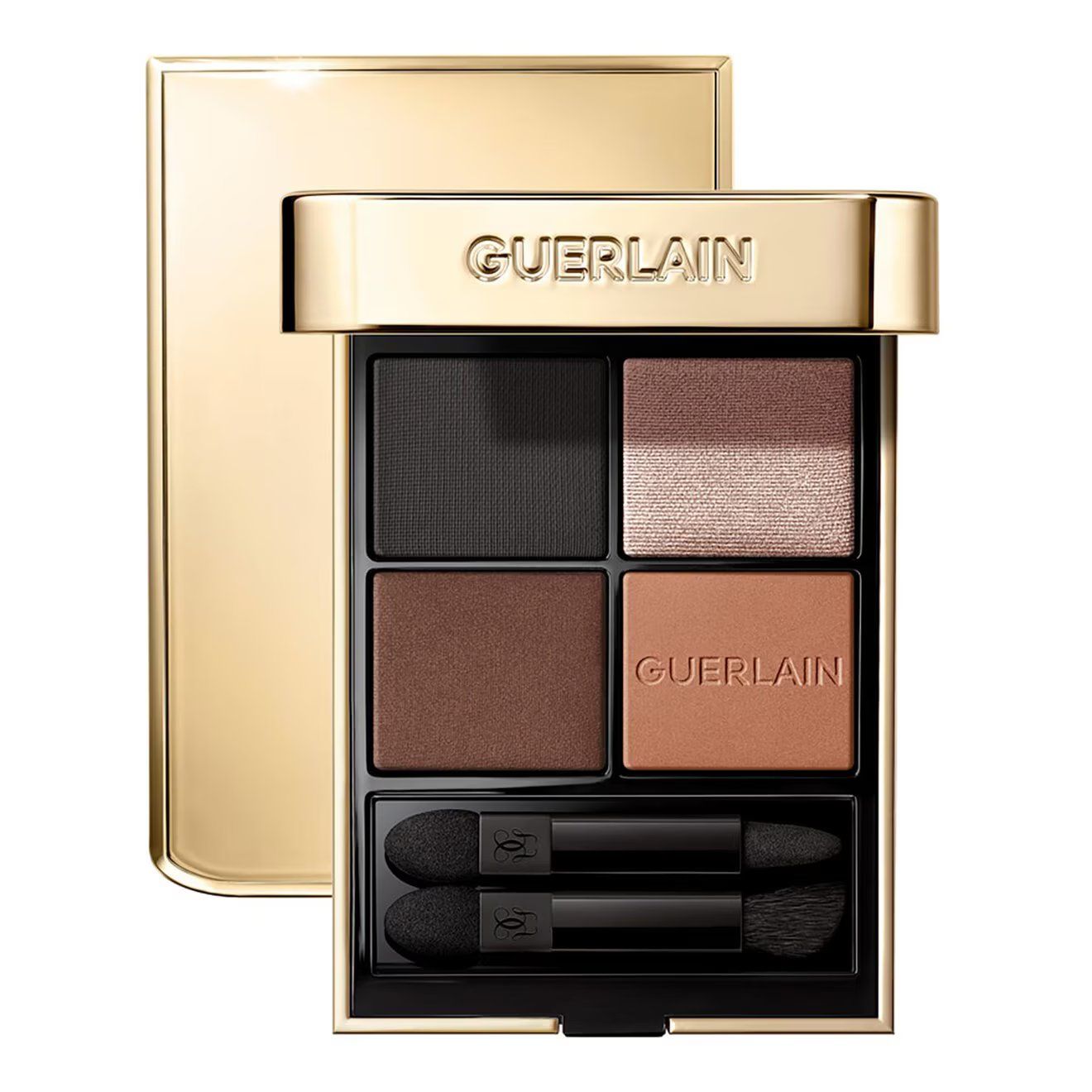 ظلال العيون بالتدرجات الترابية: لمسة أنيقة وطبيعية لكل إطلالة