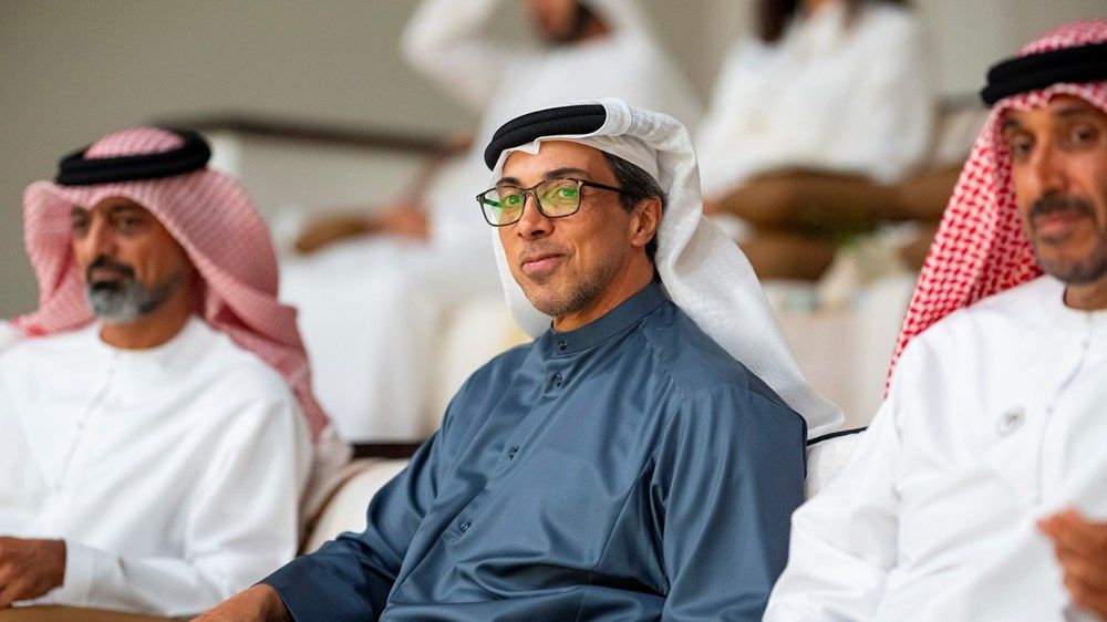 منصور بن زايد يفتتح «أبوظبي للفنون الفروسية الأميرية» في جزيرة الجبيل