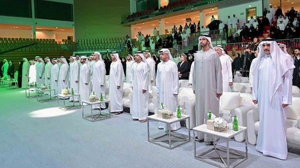 برعاية منصور بن زايد.. شخبوط بن نهيان يشهد تخريج طلبة مكتب البعثات الدراسية المتميّزين علمياً