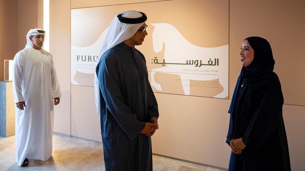 منصور بن زايد يفتتح «أبوظبي للفنون الفروسية الأميرية» في جزيرة الجبيل