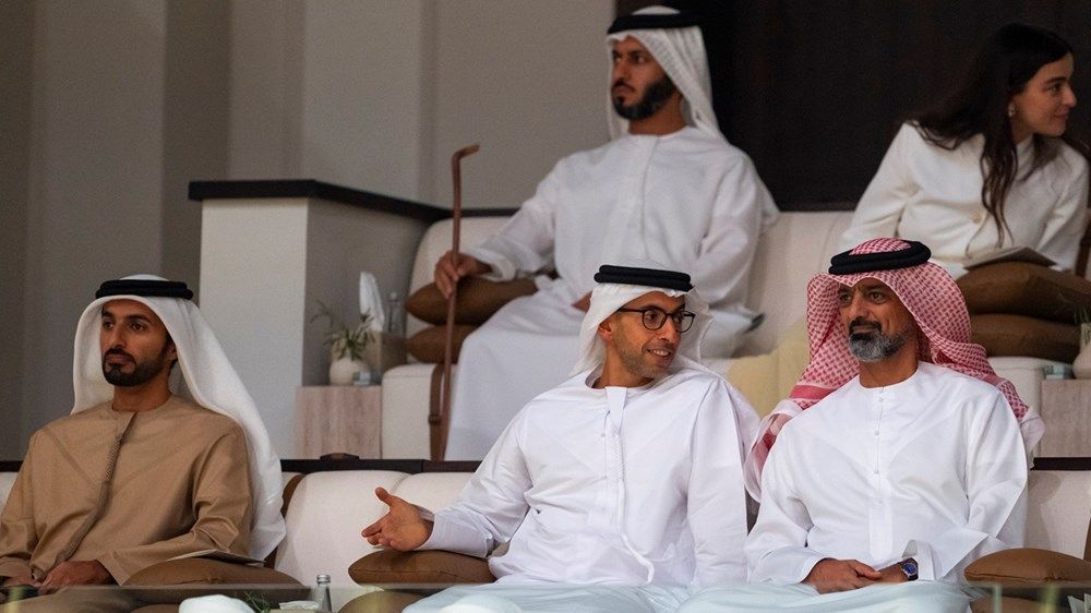 منصور بن زايد يفتتح «أبوظبي للفنون الفروسية الأميرية» في جزيرة الجبيل