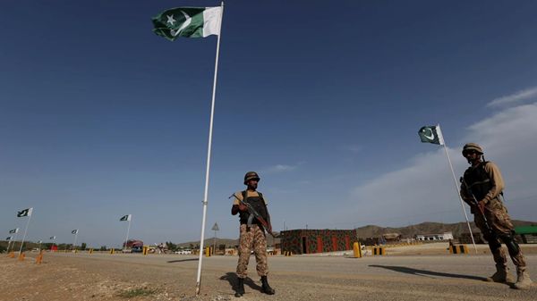 باكستان وأفغانستان تستأنفان محادثات تثبيت وقف إطلاق النار