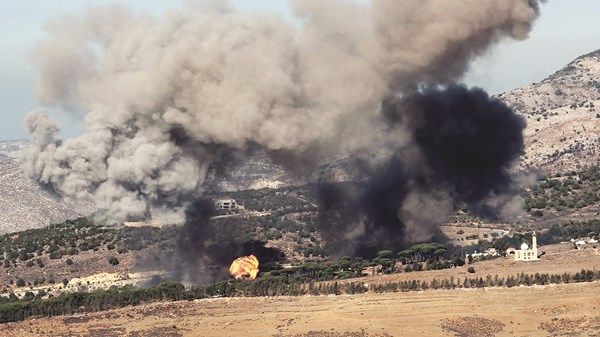 عون يطلب من الجيش التصدي لأي توغُّل جنوب لبنان