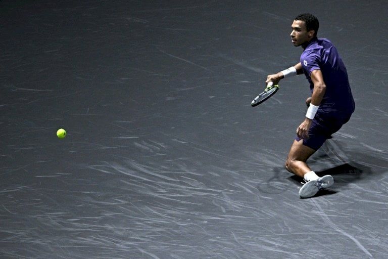 دورة باريس: أوجيه-ألياسيم ينهي مغامرة فاشرو ويتأهل إلى نصف النهائي