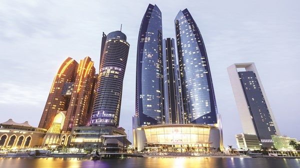 الإمارات تشارك في «أبيك» برصيد كبير من «الاستدامة»