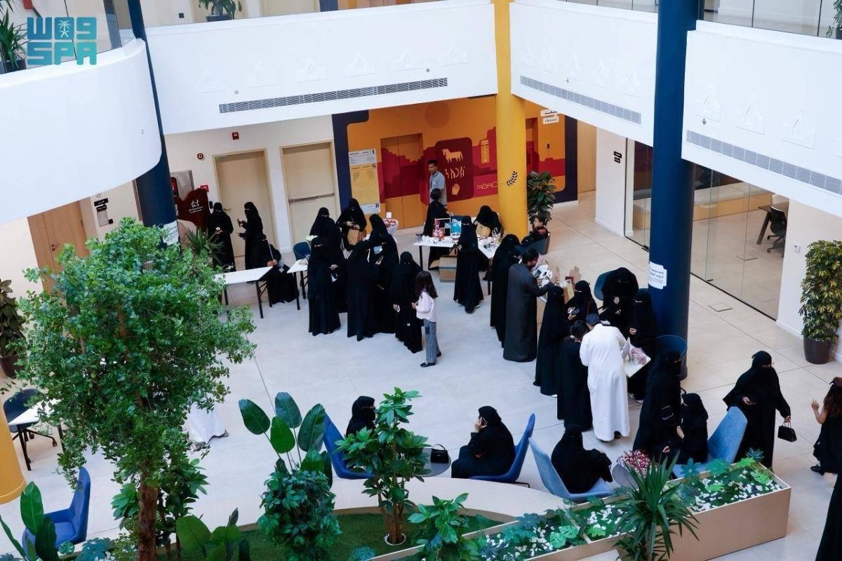 بيت الثقافة بنجران ينظم «بازار الشباب» لتمكين الطاقات الشبابية